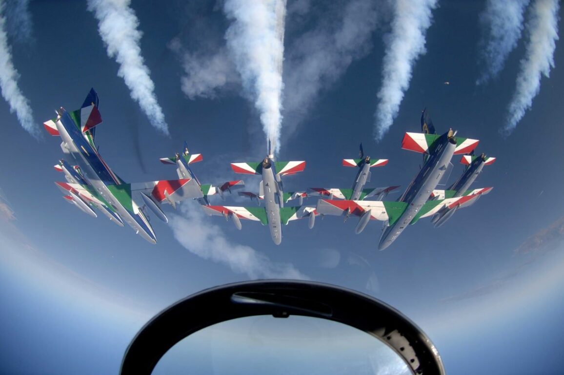 RIVOLTO 65° anniversario delle FRECCE TRICOLORI.