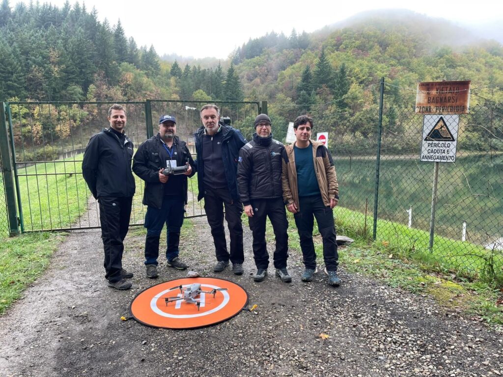 Droni e Protezione Civile: sensoristica avanzata, rilievi aerei e supporto decisionale in tempo reale per la gestione delle emergenze.