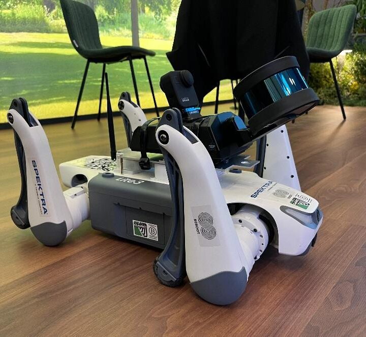 SPIKE AI: robot quadrupede per laser scanning e analisi ambientale. Mappature 3D, ispezioni e monitoraggio avanzato anche da remoto.