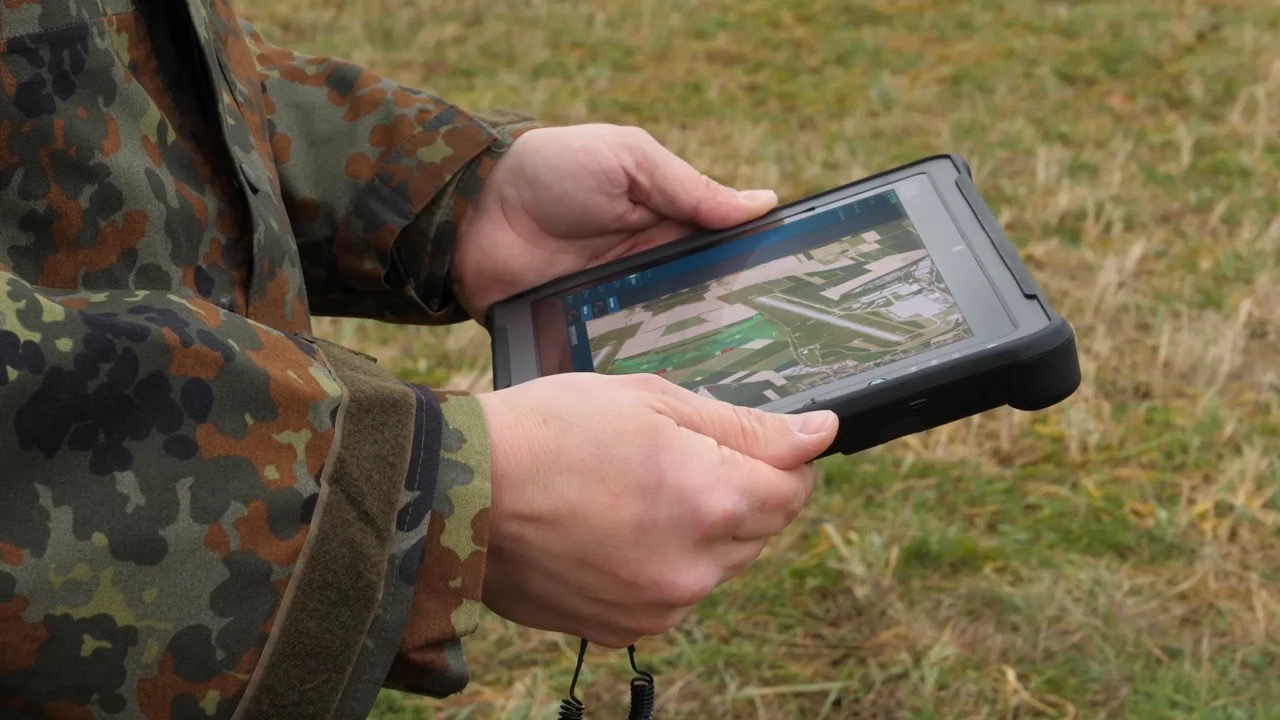L&rsquo;Europa deve rafforzare la difesa anti‑drone puntando su sistemi detection‑only standardizzati, interoperabili e aggiornabili via software, per proteggere infrastrutture critiche con rapidit&agrave;, compliance e costi sostenibili.