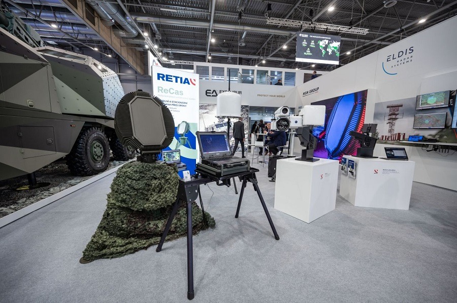 RETIA presenta ReCAS, sistema anti-drone modulare per siti strategici: sensori, comando e controllo, jamming e intercettore per neutralizzazione UAV.