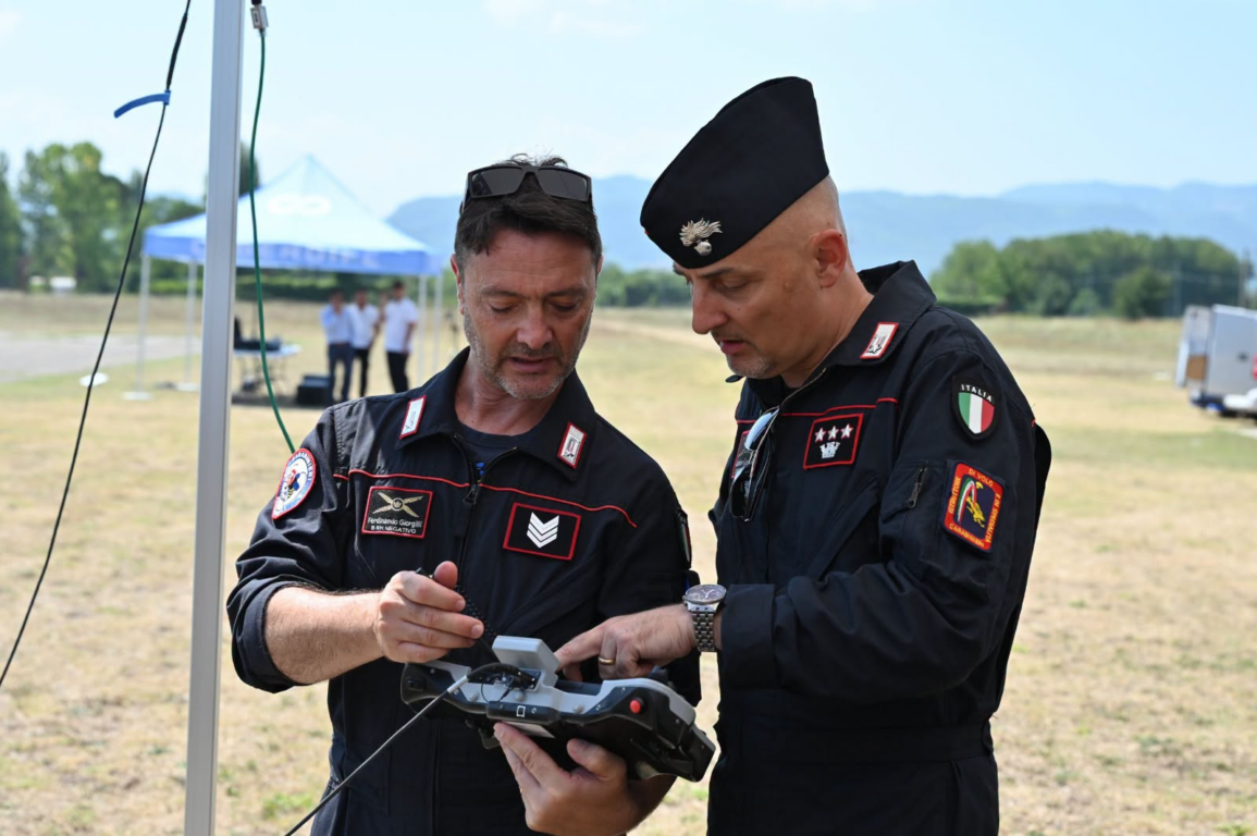 Primo Nucleo APR dei Carabinieri a Roma e nuova scuola di volo a Rieti: cambia l&rsquo;impiego operativo dei droni nelle attivit&agrave; di polizia.
