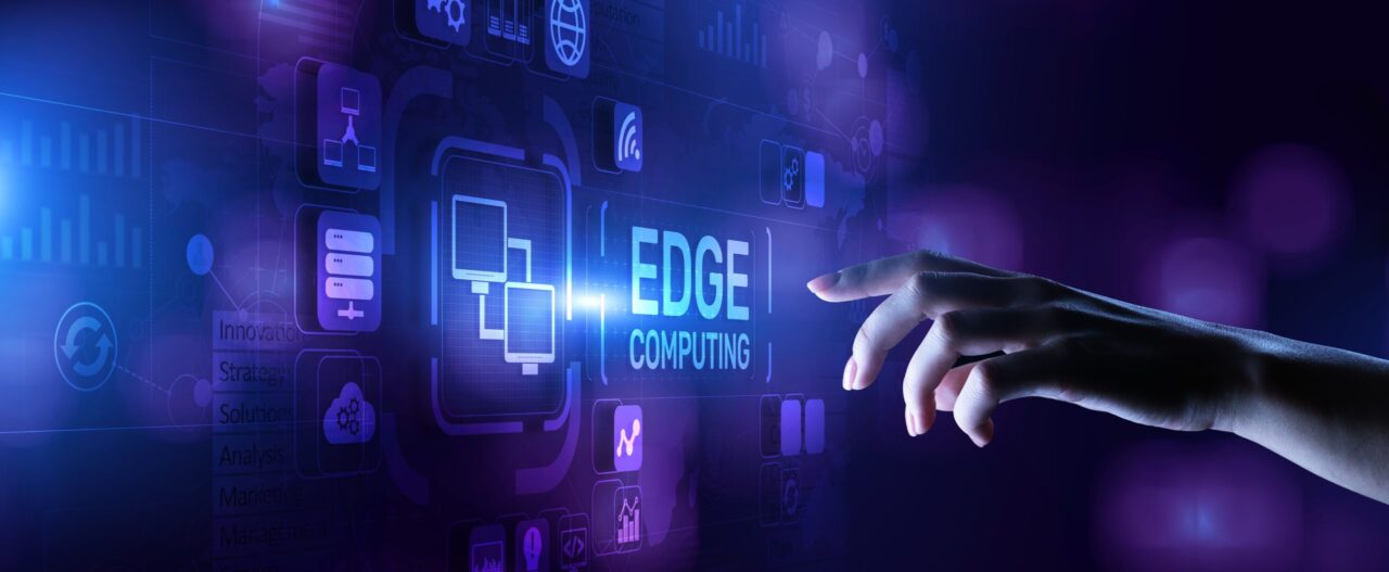 Concept: Rete IoT industriale su larga scala con sensori distribuiti in un impianto